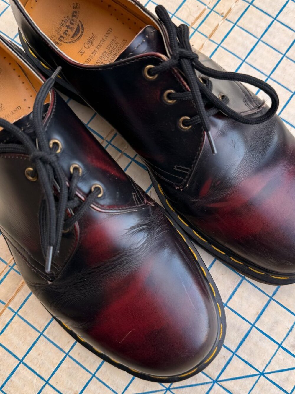 VTG Doc Marten 90s Oxblood Leather Shoe Low Top Oxford Made In England Mens 11 - Picture 16 of 16